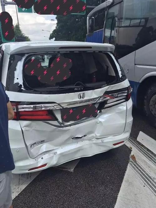的确,放眼时下的主流七座市场,不管是mpv界的传统的本田双雄奥德赛与