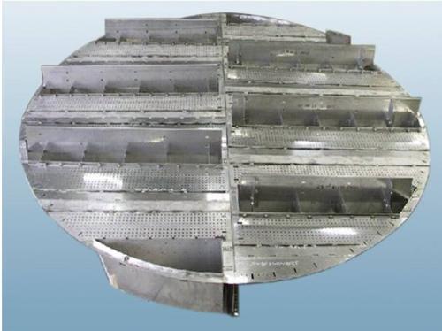 塔器按内件结构分类主要就是板式塔和填料塔