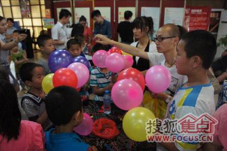 吹气球比赛