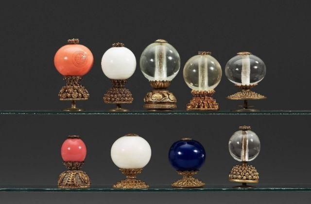 清朝官帽上的顶珠值多少钱一颗珠子可抵王思聪一身行头