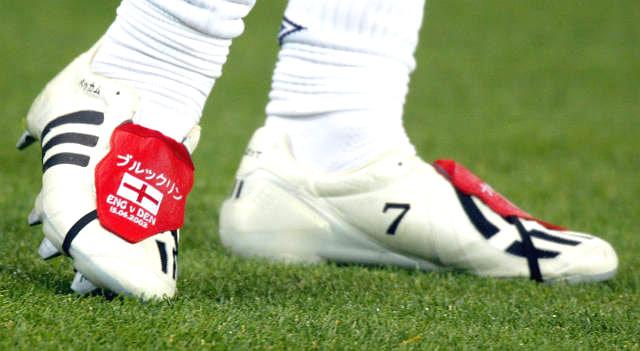 贝克汉姆的脚仍是万众瞩目的焦点