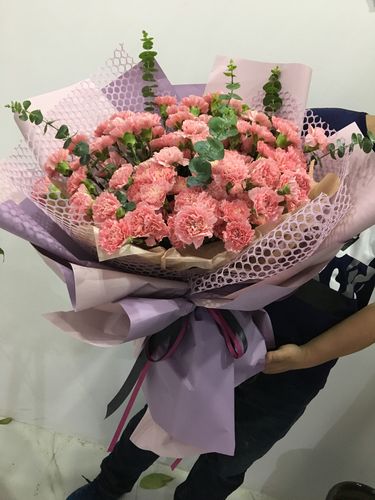 同城鲜花速递99支粉色康乃馨韩式花束母亲节送妈妈长辈生日礼优惠券