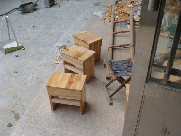 小凳子 碎料做的