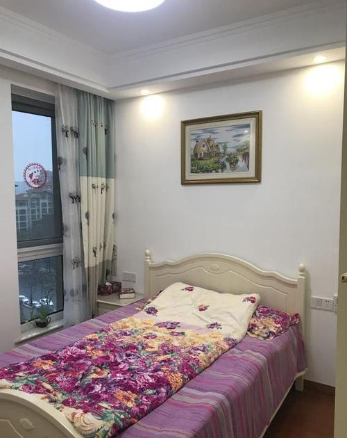 花20万装120㎡新房,进门就是一排柜子超实用,亲友看了都说不错