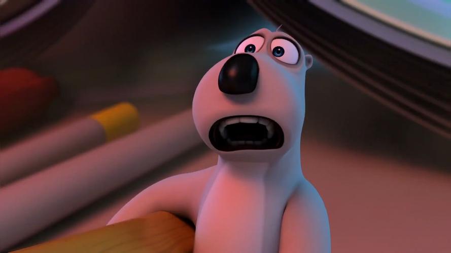 倒霉熊拿起剪刀 练起中华武术 谁料机器人竟然不害怕