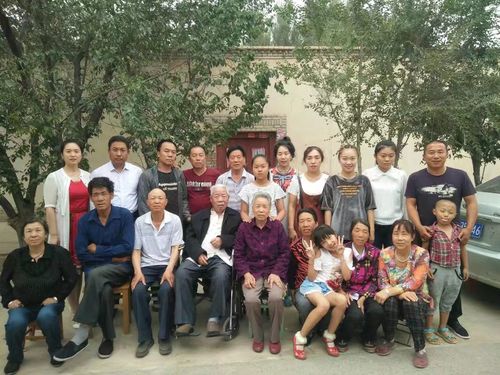 俞氏家族兄弟姐妹一家亲