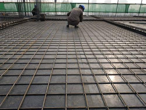 钢筋工作面通行马道使用效果