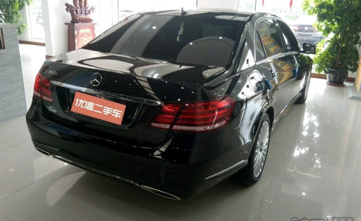 奔驰e级 2015款 2.0t 自动 e260l 改款