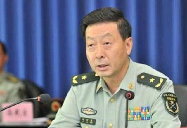 他曾任四川省军区政委,长期在西藏服役,48岁升少将,退休后落马