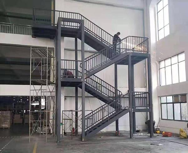 合肥钢结构楼梯造价