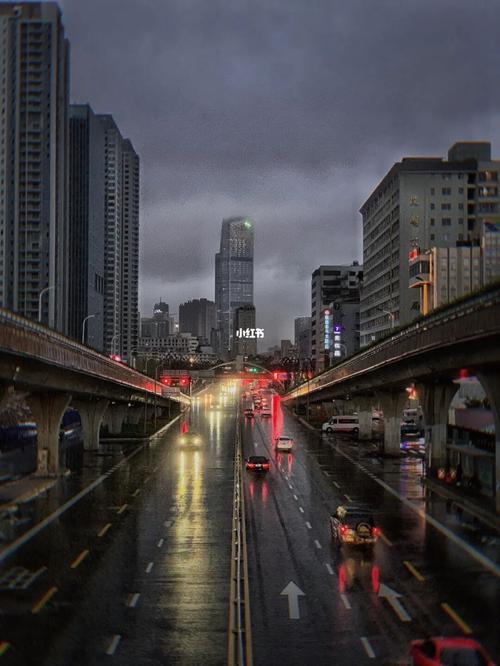 下雨天7415_夜景_城市夜景_生活记录_接地气生活