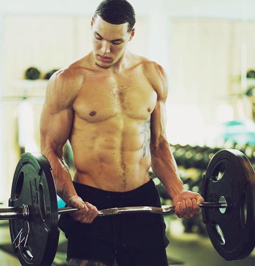 原创nba现役最强肌肉阵容都有谁?魔兽宝刀未老 戈登肌肉似刀刻