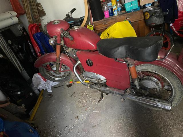 大幸福250摩托车