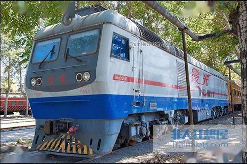 机车资料库df8cj型交流传动内燃机车