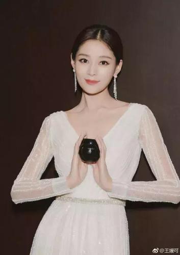 30 女演员王媛可的商业之路,喜天影视做了什么?