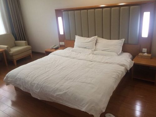 梧桐大酒店(济南泉城路店)预订价格,联系电话位置地址【携程酒店】