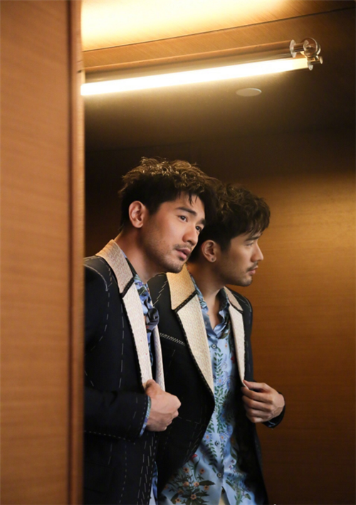 高以翔作为一个演技颜值都在线演员,外形条件近乎完美,太帅了!