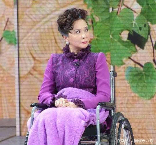 因颜值和年龄的阻碍,小品女王"蔡明"暂别娱乐圈,网友