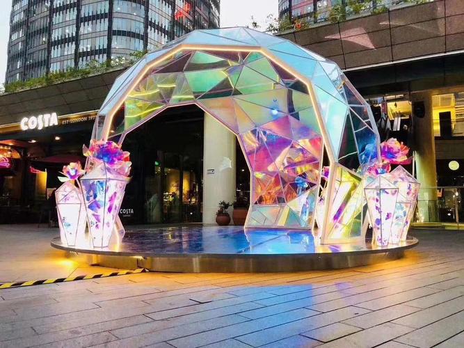 亚克力美陈展览定制道具 网红美陈展览展示装置 七彩小鹿 厂家.