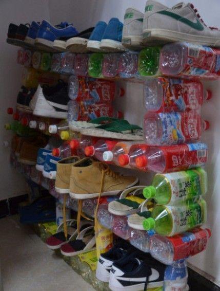 【高大上!用塑料瓶做鞋架.】据长江日.