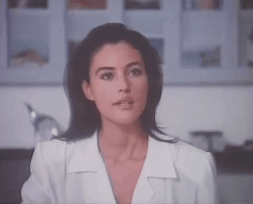 莫妮卡·贝鲁奇,原来她年轻的时候这么美啊