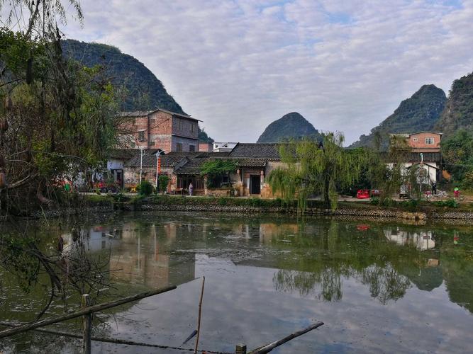 桂林恭城莲花镇红岩村20181027