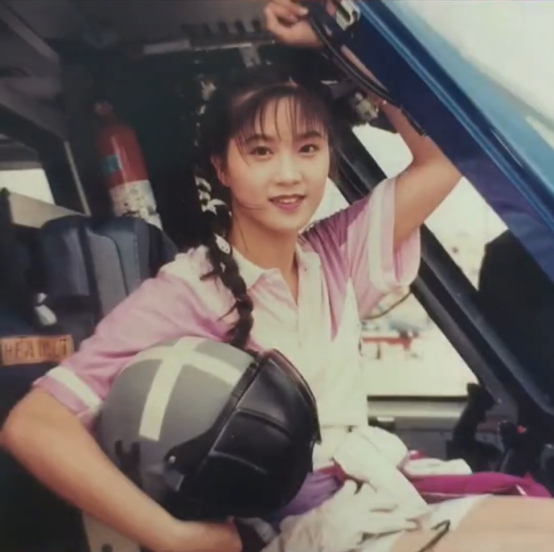 49岁袁洁仪近况,内地走穴捞金,曾三度流产绝望到让老公找小三