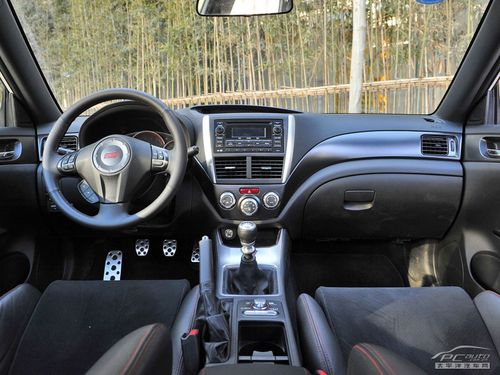 斯巴鲁翼豹 wrx sti内饰图片