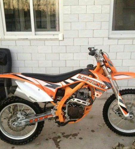 波速尔猎鹰250cc