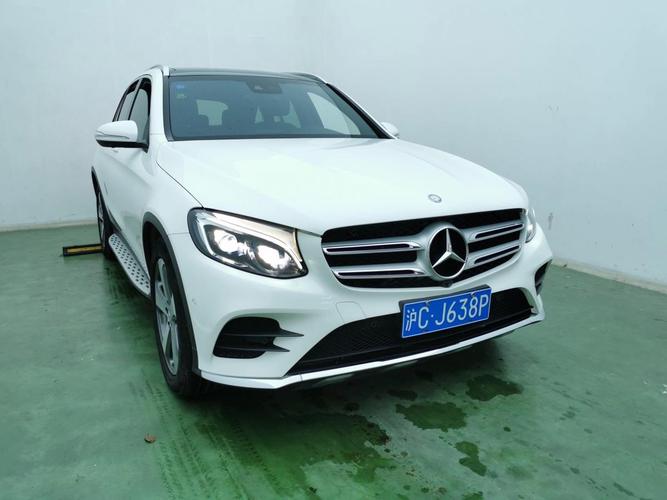 【上海】2017年6月 奔驰 奔驰glc 2017款 glc 300 4matic 动感型 自动
