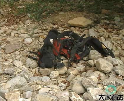 少女在户外探险途中被洪水吞噬生命