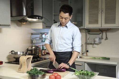 干货来了:掌握这些,一年轻松攒出10万块!