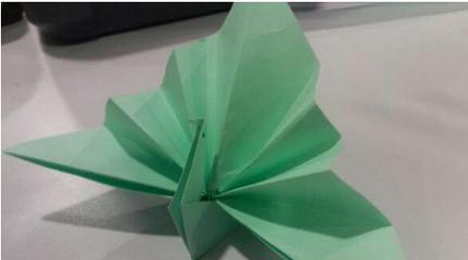 折纸孔雀可以开屏 手工折纸大全-蒲城教育文学网