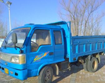 五征六轮自卸车十档后桥 - 1.4万