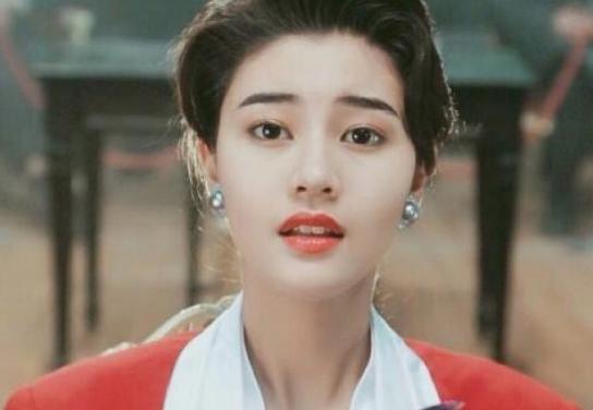 曾是"香港第一美女",第一次与刘德华合作时,李嘉欣牺牲还挺大