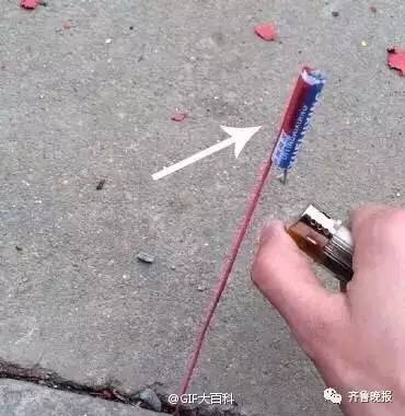 山东人管它叫 "窜天猴"