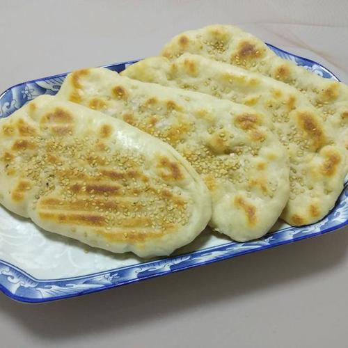 香酥椒盐饼的做法,步骤简单方便易学,在家也能做