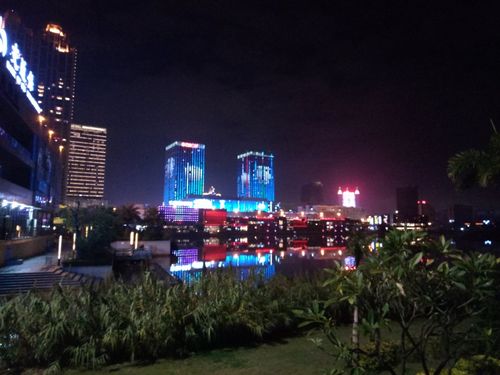 福建之旅…泉州万达广场夜景