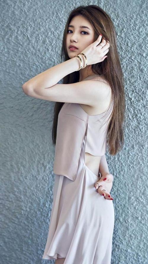 小米精选2018美女系手机壁纸——疯狂,可爱,性感,热辣
