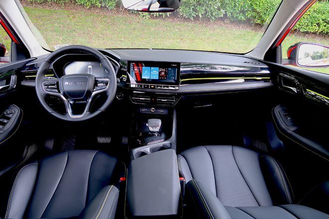 年轻人的动感快乐车 实拍全新荣威i5 gt