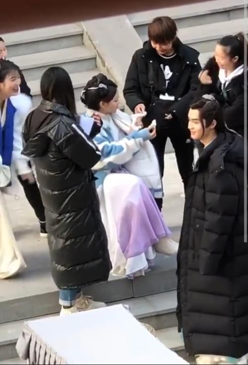 杨超越,胡歌,哈哈农夫