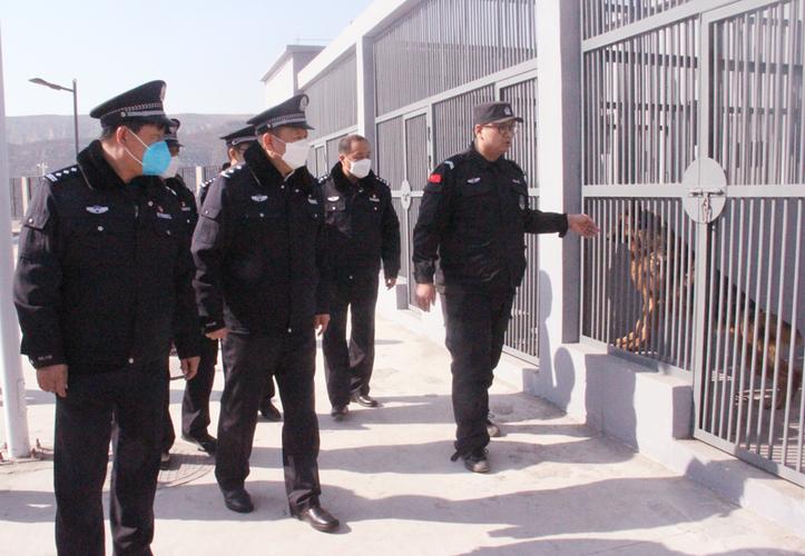 为全力做好监管场所疫情防控工作,下午,杨局长又专程到保德县看守所