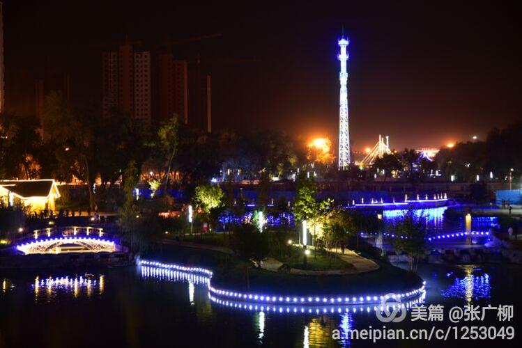 石河子明珠河夜景