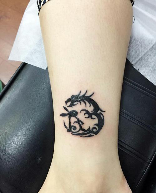纹身(龙盘兔)