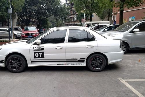 东南v3菱悦 2014款 1.5l 手动风采超值版