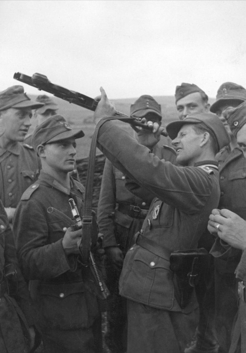 二战图集:1944年,波兰东南部加利西亚地区.