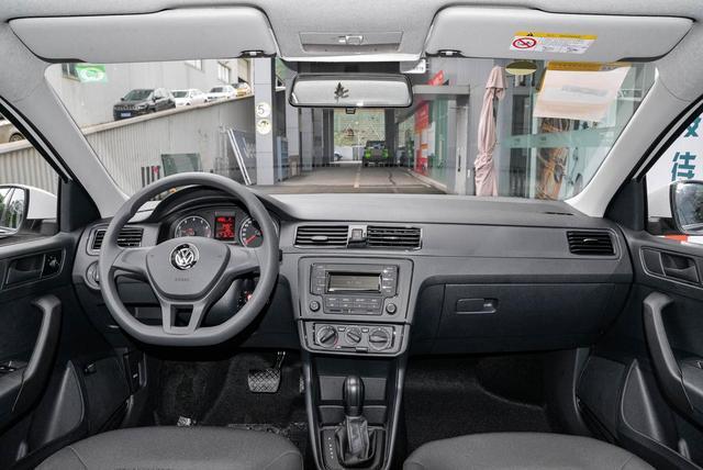 新桑塔纳延续了大众家族简洁的设计理念!|座椅|内饰