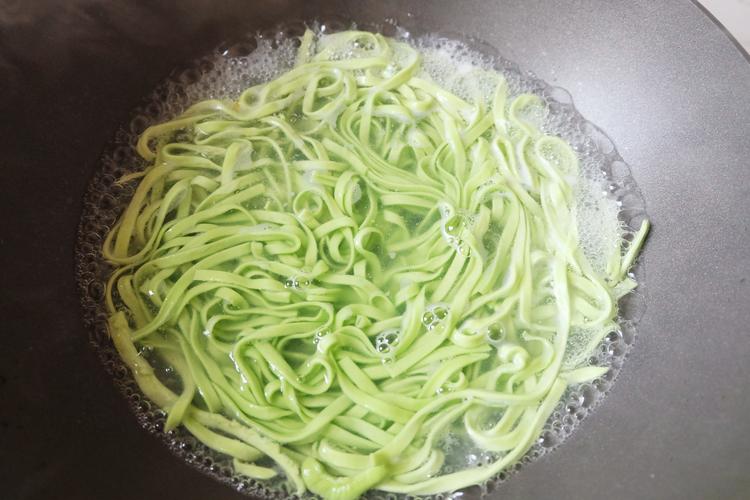 翡翠菠菜面