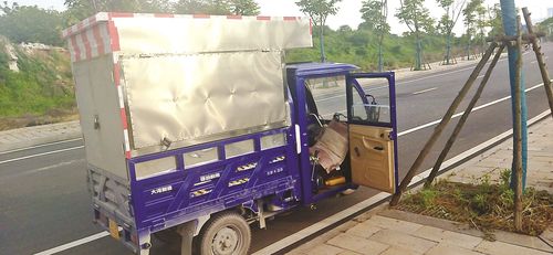 开着改装电动三轮车沿途赏景 每月往返鄂赣把看病当成