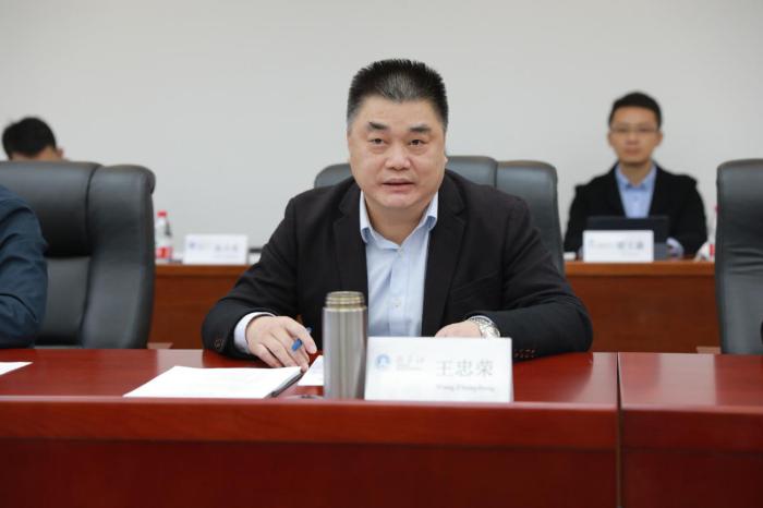 重庆市荣昌区委常委,组织部部长王忠荣发言